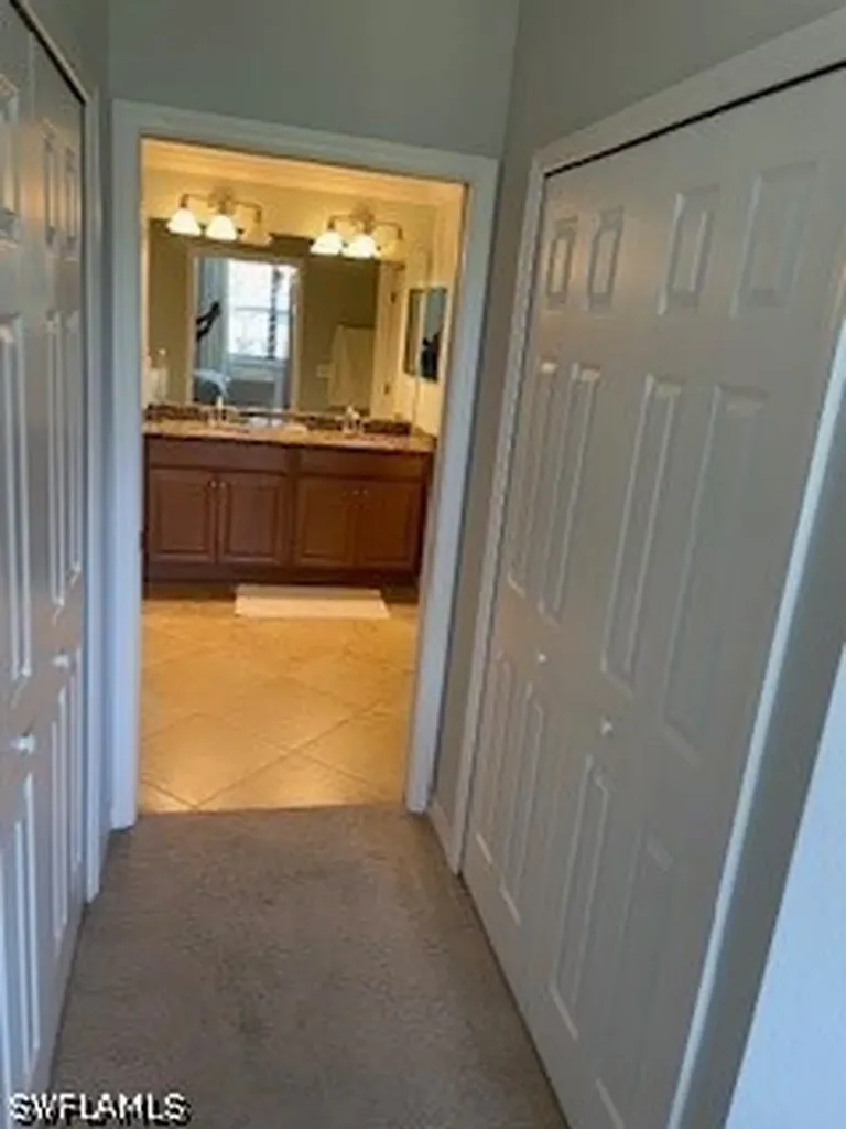 3149 Aviamar Circle Naples FL 34114