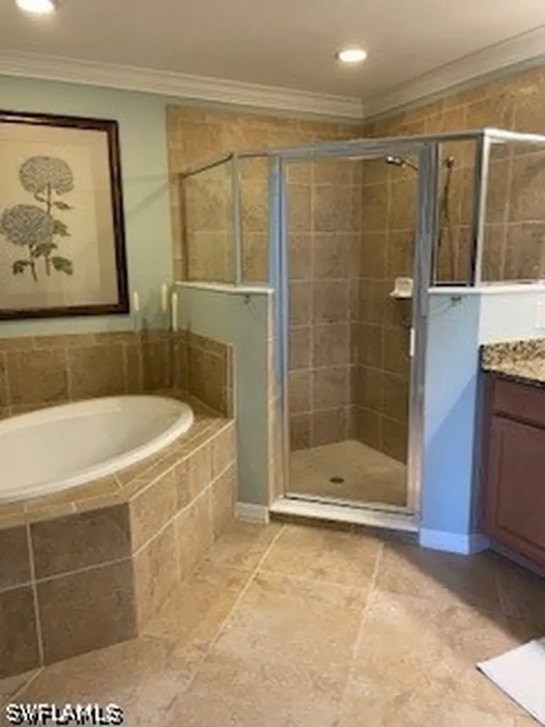 3149 Aviamar Circle Naples FL 34114