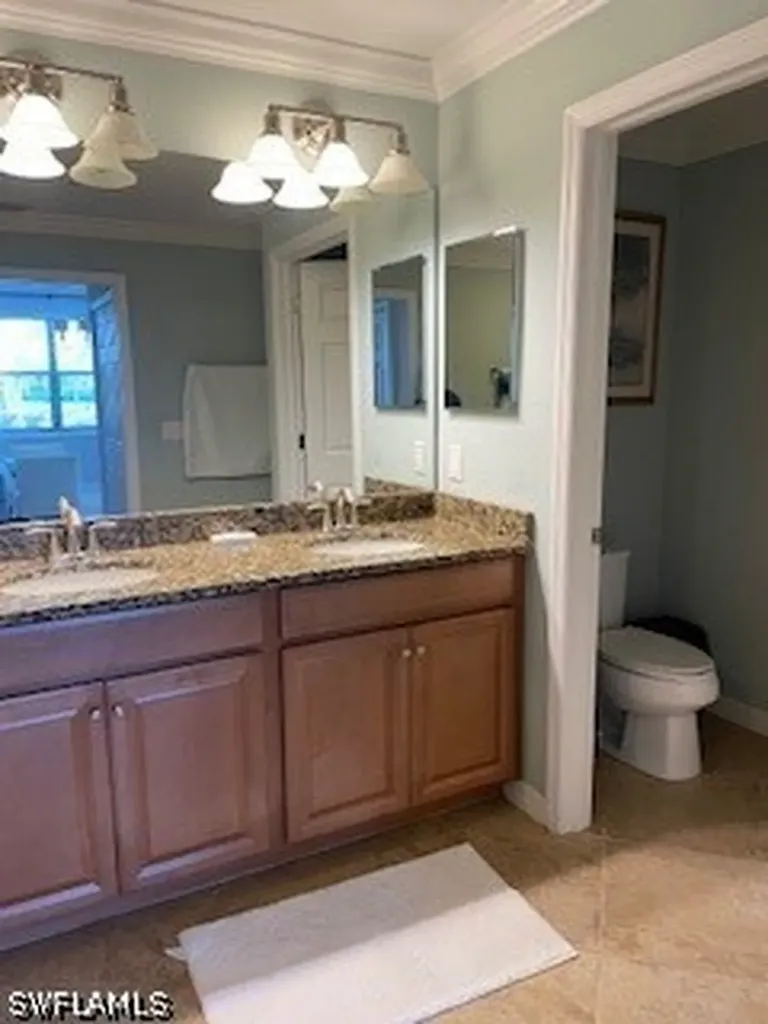 3149 Aviamar Circle Naples FL 34114