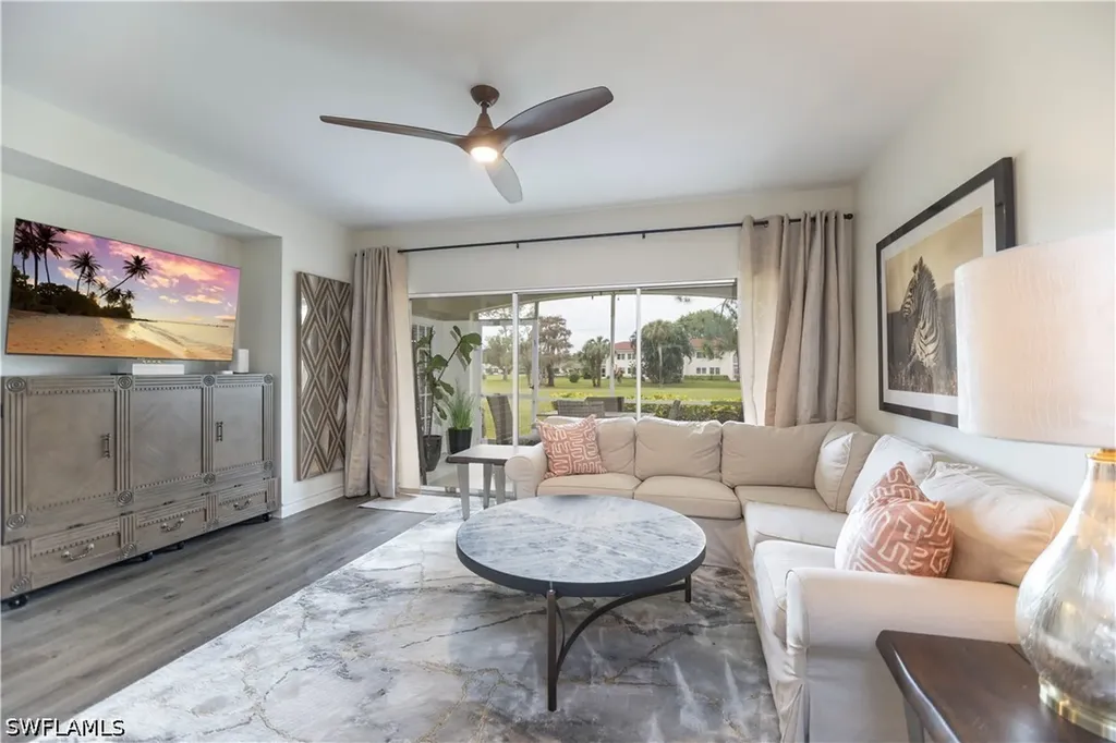 992 Woodshire Lane Naples FL 34105