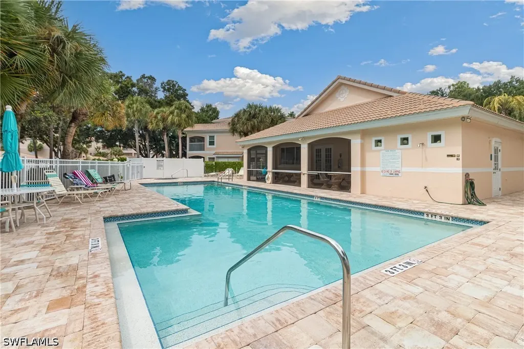 992 Woodshire Lane Naples FL 34105