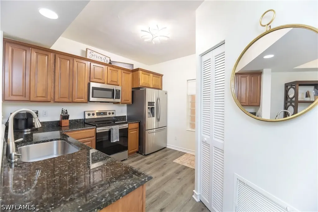 992 Woodshire Lane Naples FL 34105