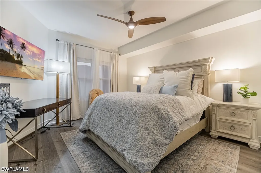 992 Woodshire Lane Naples FL 34105