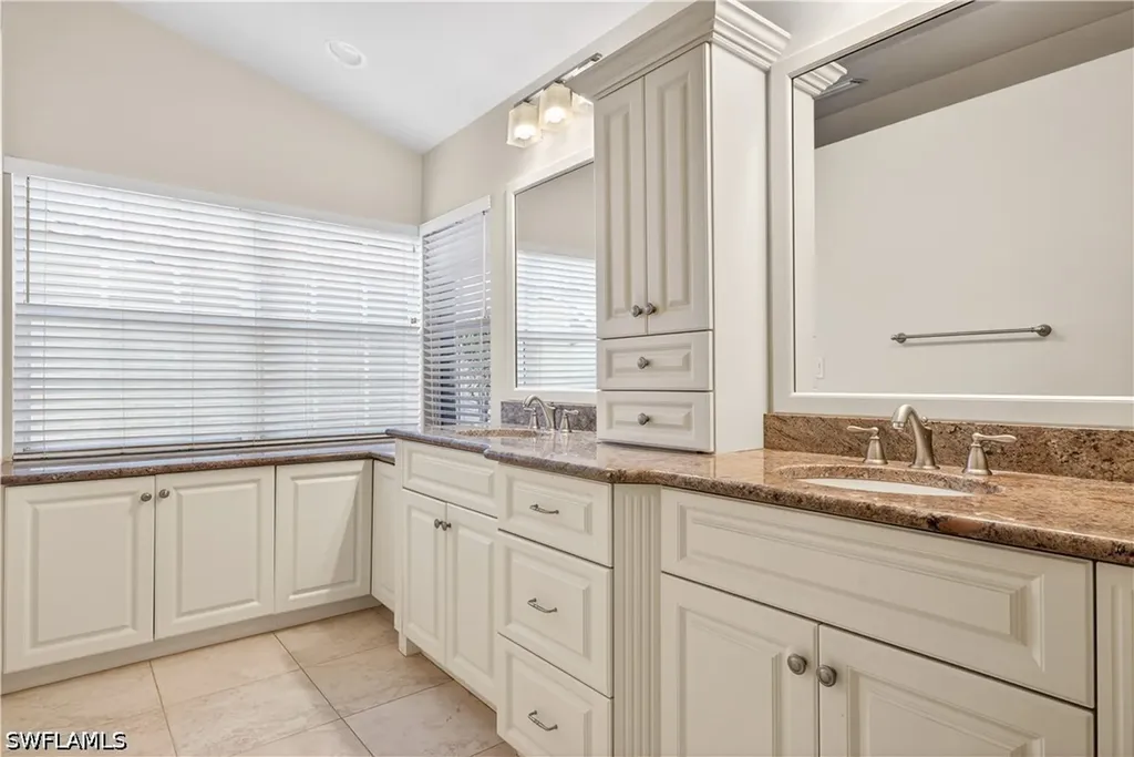 20210 Golden Panther Drive Estero FL 33928