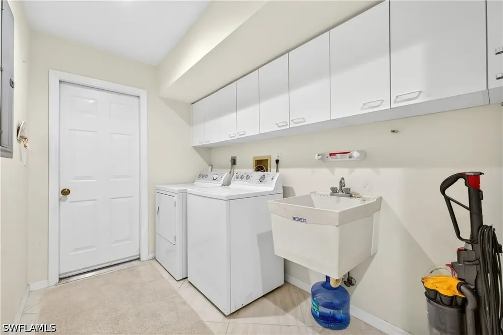 20210 Golden Panther Drive Estero FL 33928
