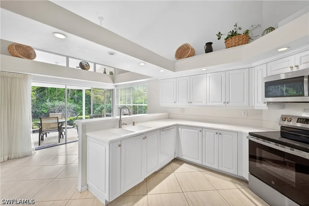 20210 Golden Panther Drive Estero FL 33928