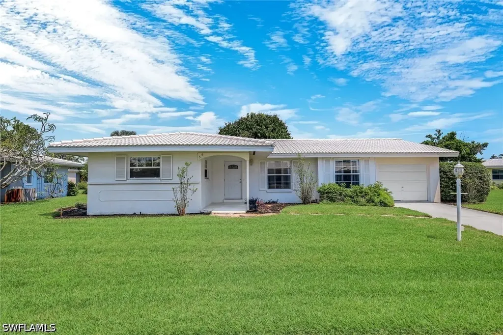 Naples FL, 59 Hilo Court, Unit 59