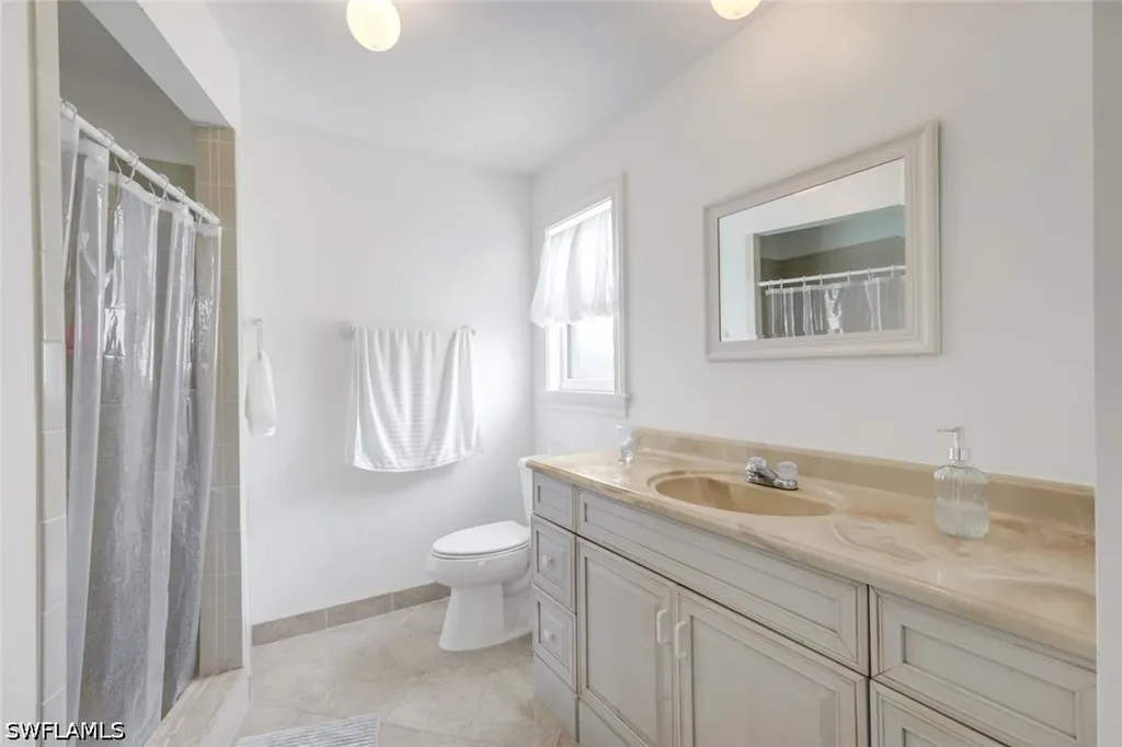 59 Hilo Court Naples FL 34112