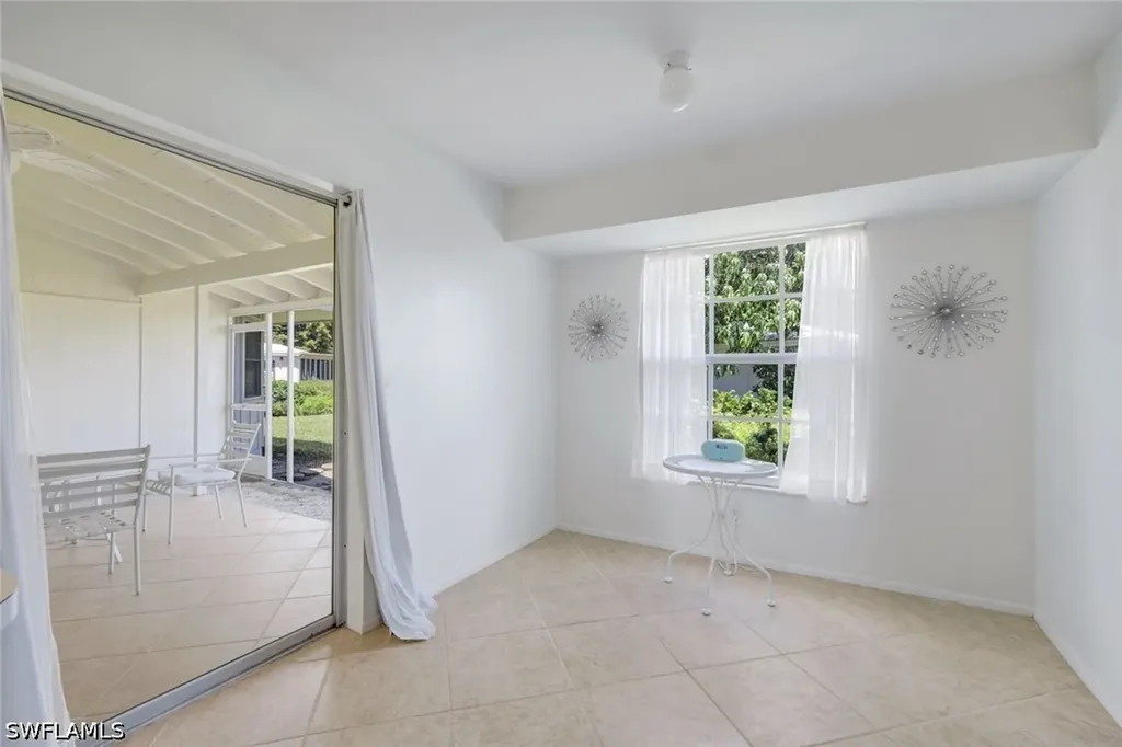 59 Hilo Court Naples FL 34112