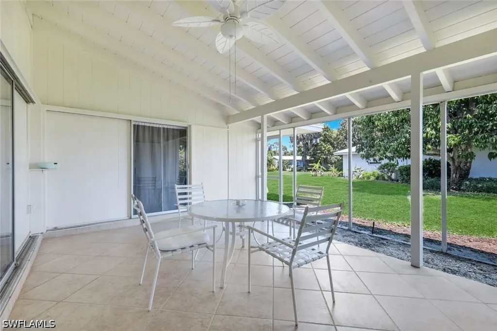 59 Hilo Court Naples FL 34112