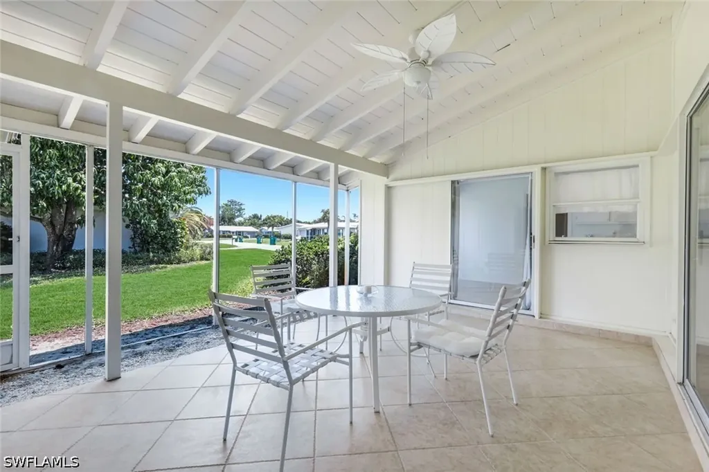 59 Hilo Court Naples FL 34112