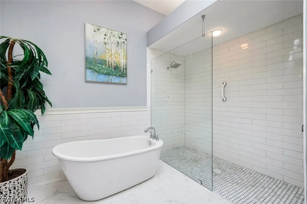 3033 Olde Cove Way Naples FL 34119