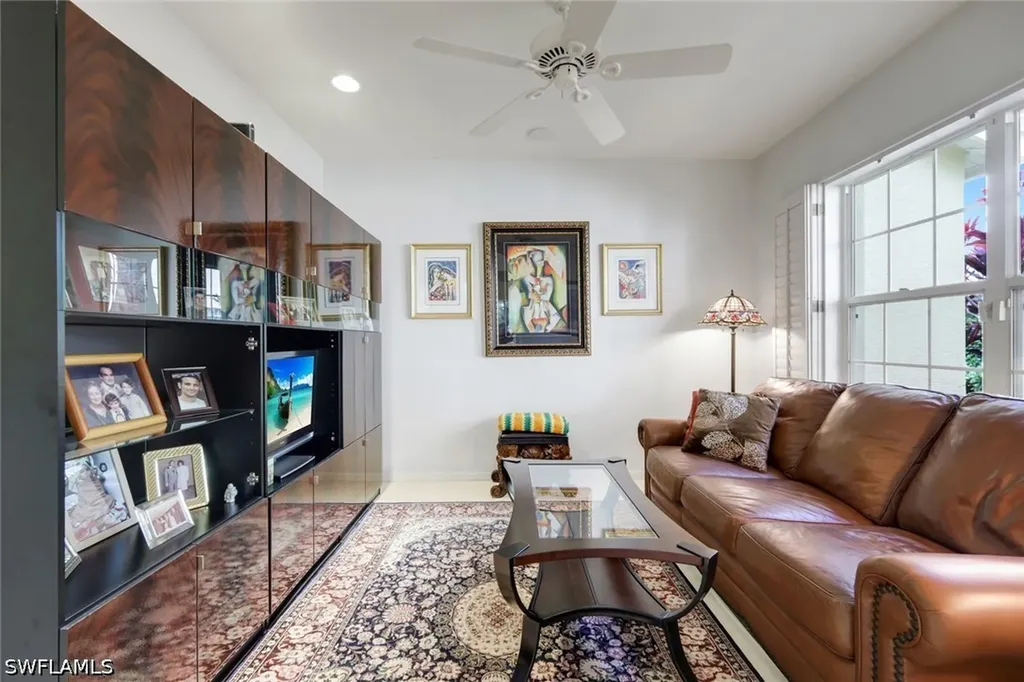 3033 Olde Cove Way Naples FL 34119