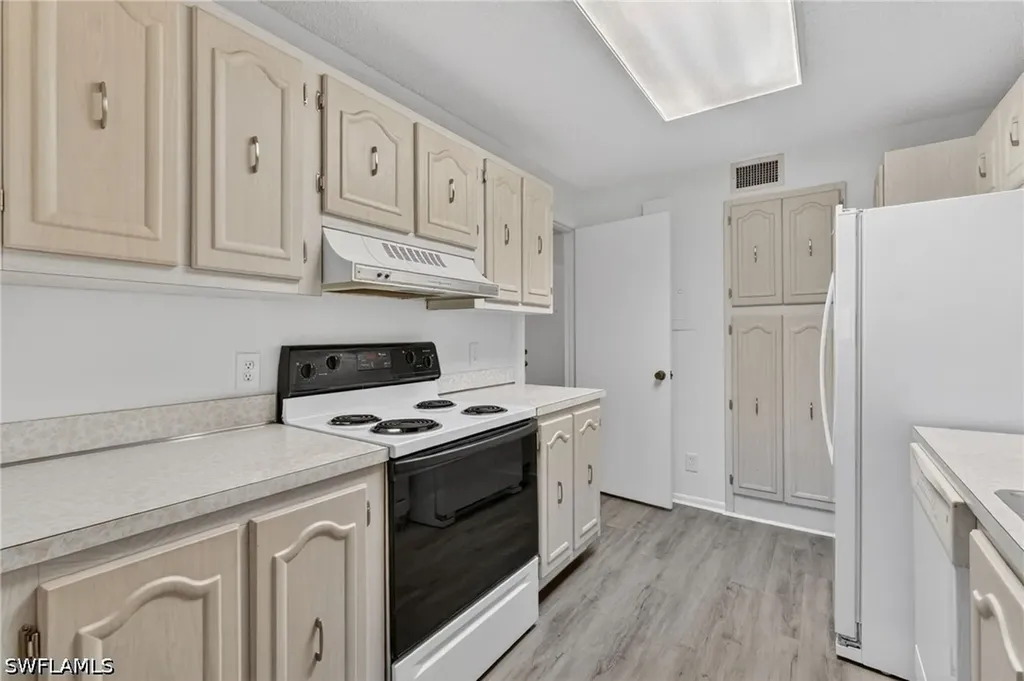 200 Pebble Beach Boulevard Naples FL 34113