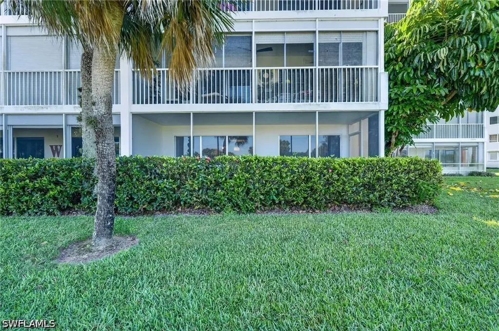 200 Pebble Beach Boulevard Naples FL 34113