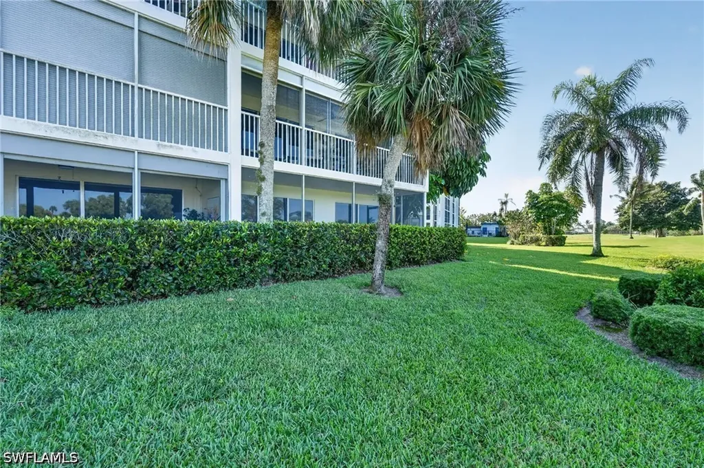 200 Pebble Beach Boulevard Naples FL 34113