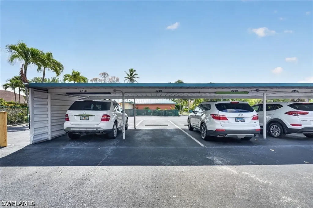 200 Pebble Beach Boulevard Naples FL 34113