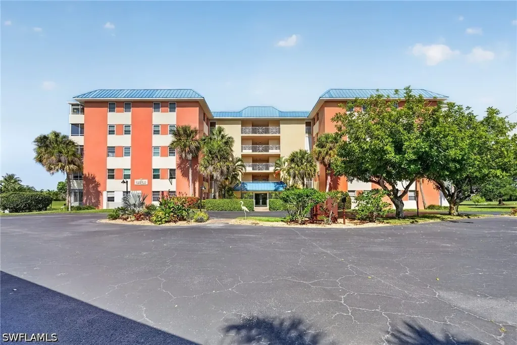 200 Pebble Beach Boulevard Naples FL 34113