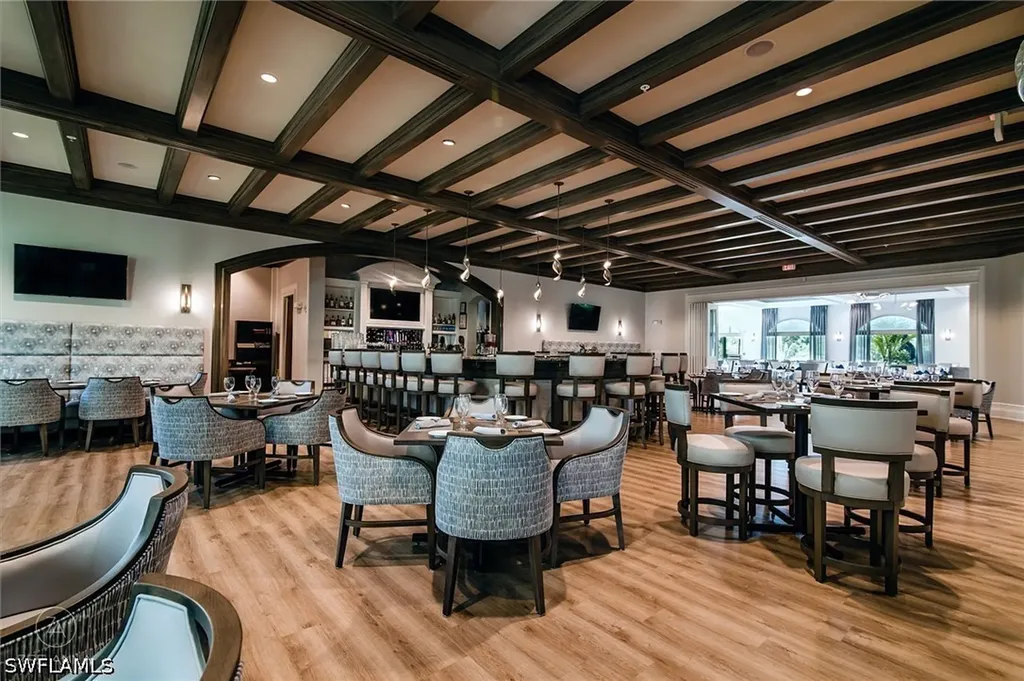 2700 Cypress Trace Circle Naples FL 34119