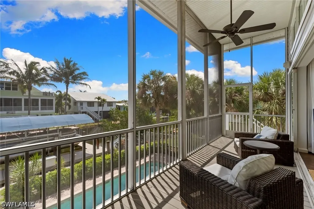 1286 Rainbow Court Naples FL 34110