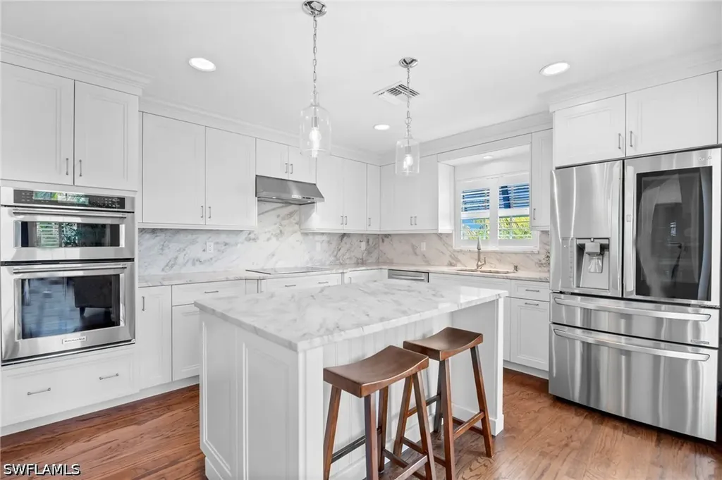 1286 Rainbow Court Naples FL 34110
