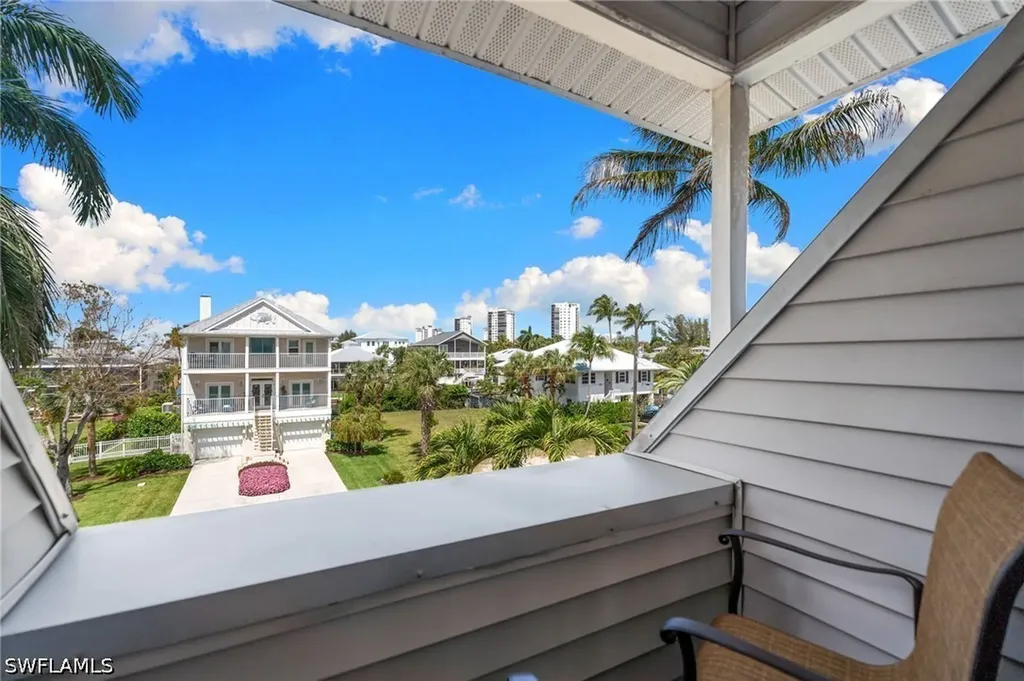 1286 Rainbow Court Naples FL 34110