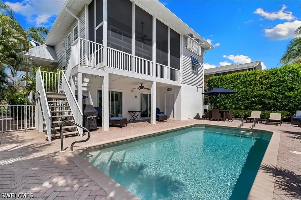 1286 Rainbow Court Naples FL 34110