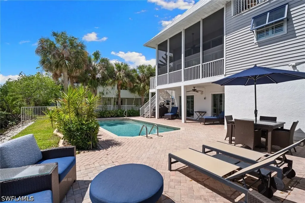 1286 Rainbow Court Naples FL 34110