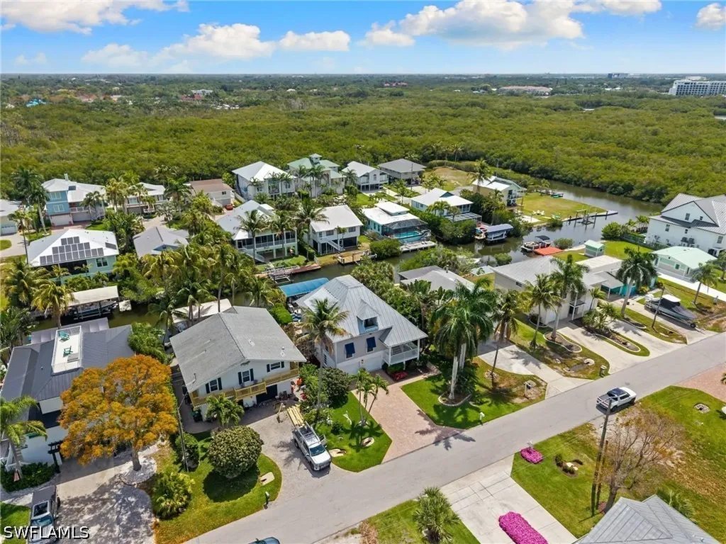 1286 Rainbow Court Naples FL 34110