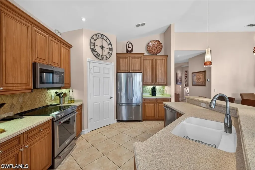 21810 Palmetto Dunes Drive Estero FL 33928