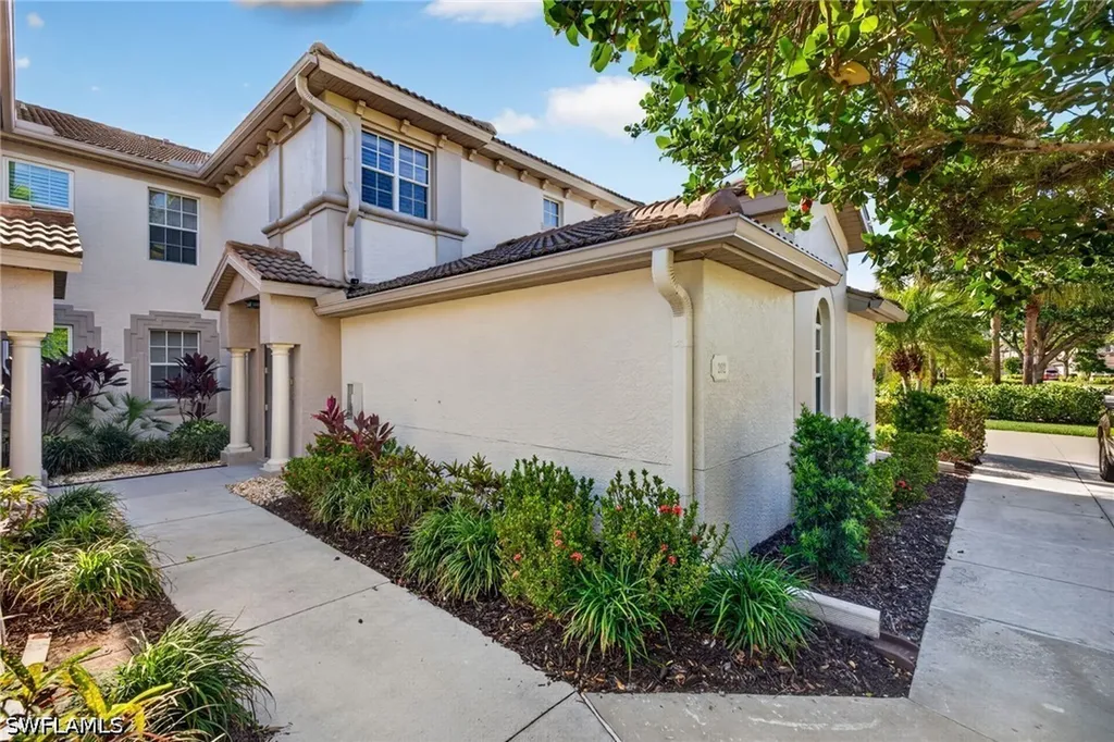 21810 Palmetto Dunes Drive Estero FL 33928