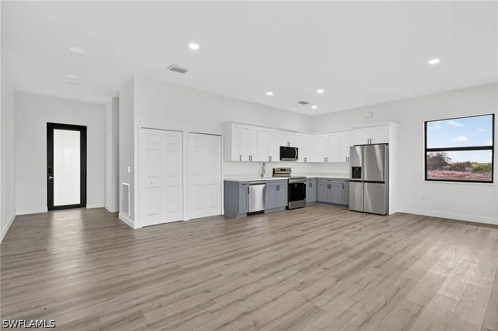 560 Genoa Avenue S Lehigh Acres FL 33974