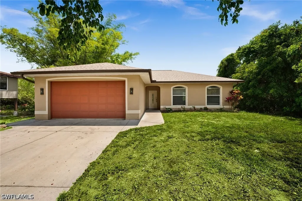 8346 Wren Road Fort Myers FL 33967
