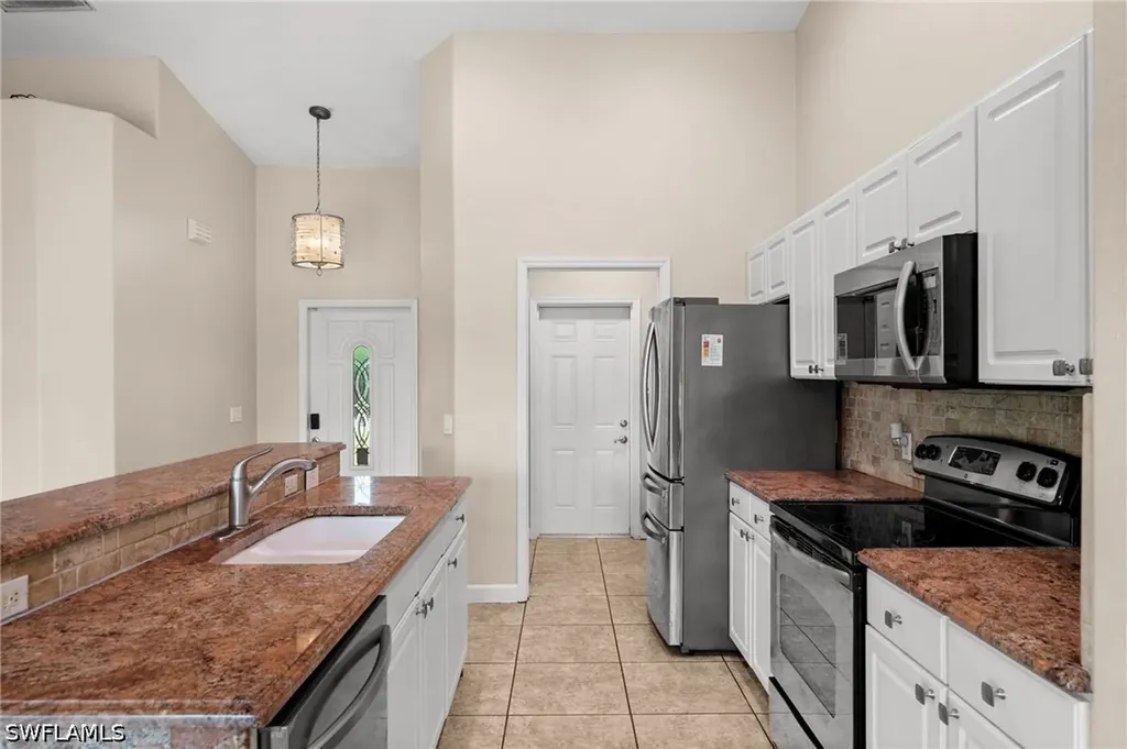 8346 Wren Road Fort Myers FL 33967