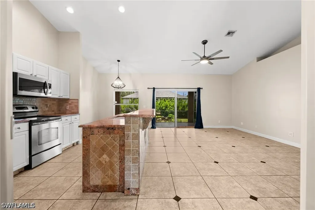 8346 Wren Road Fort Myers FL 33967