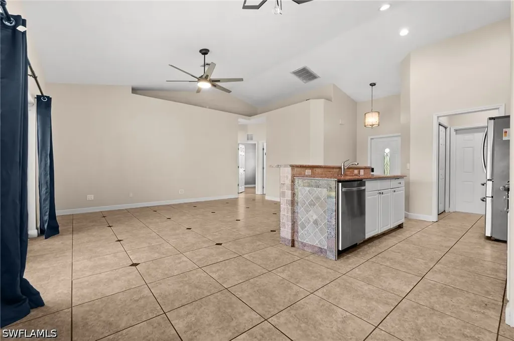 8346 Wren Road Fort Myers FL 33967