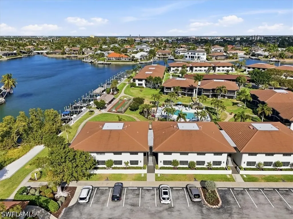 507 Seaview Court Marco Island FL 34145