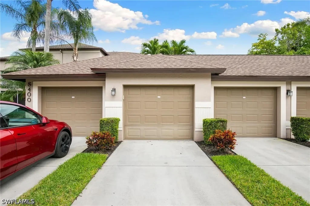 8400 Naples Heritage Drive Naples FL 34112