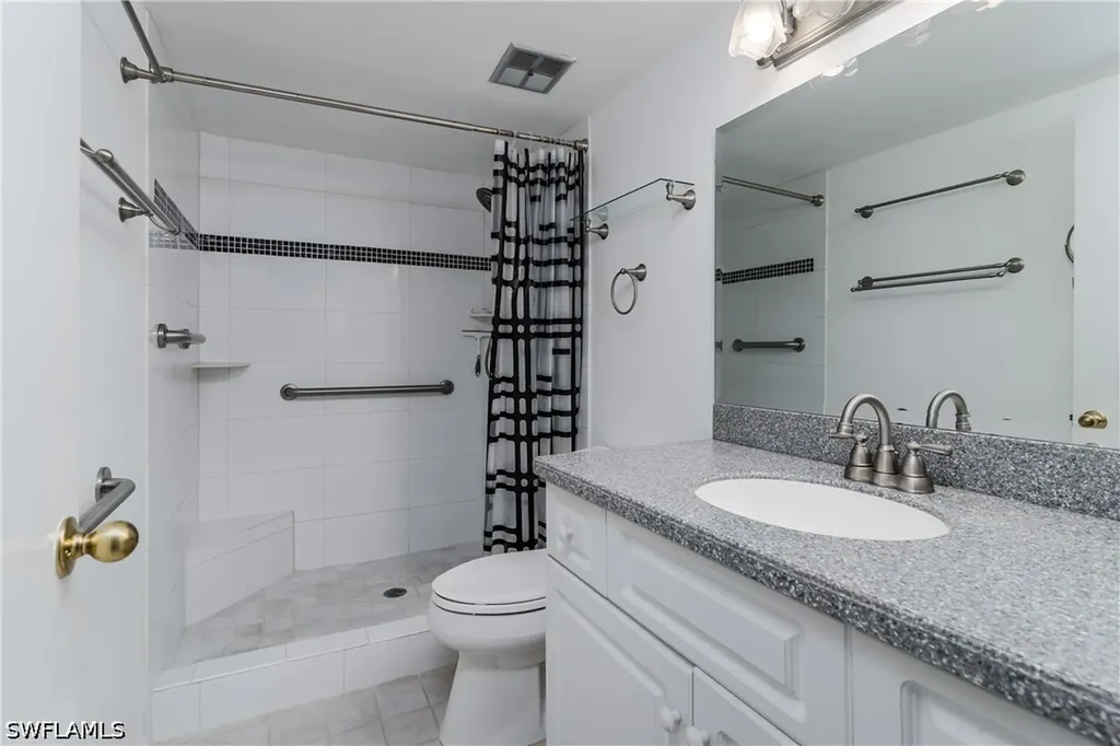 5515 Rattlesnake Hammock Road Naples FL 34113