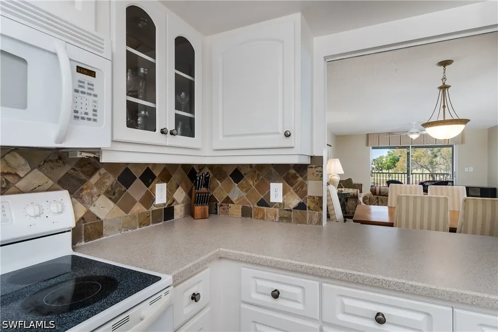 5515 Rattlesnake Hammock Road Naples FL 34113