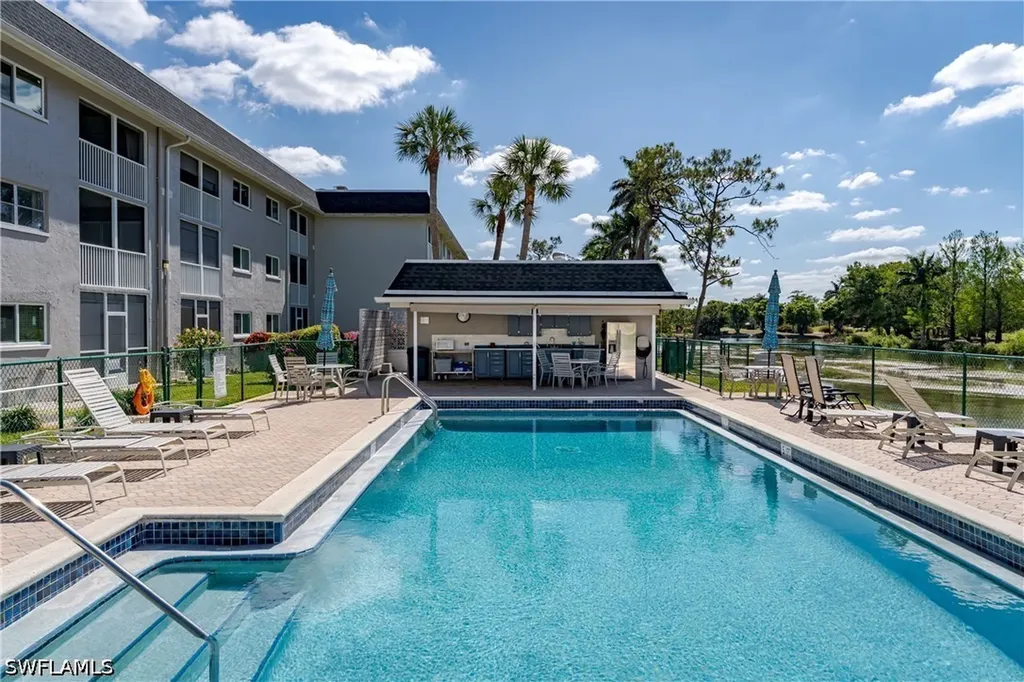 5515 Rattlesnake Hammock Road Naples FL 34113