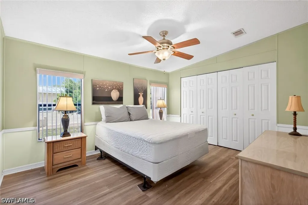 10220 Wales Loop Bonita Springs FL 34135