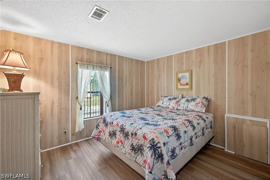 10220 Wales Loop Bonita Springs FL 34135