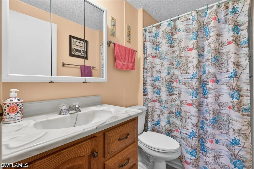 10220 Wales Loop Bonita Springs FL 34135
