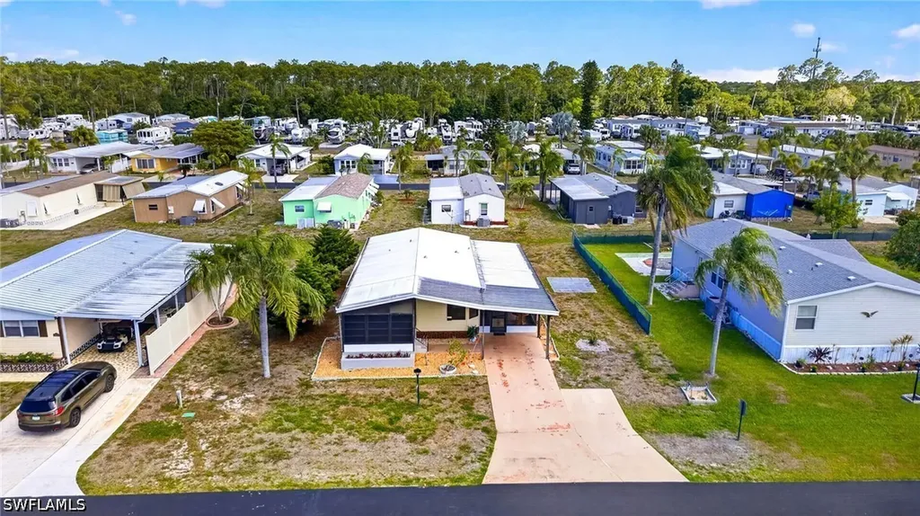10220 Wales Loop Bonita Springs FL 34135