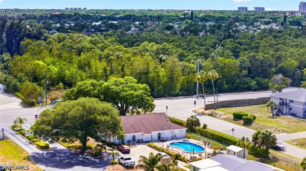10220 Wales Loop Bonita Springs FL 34135