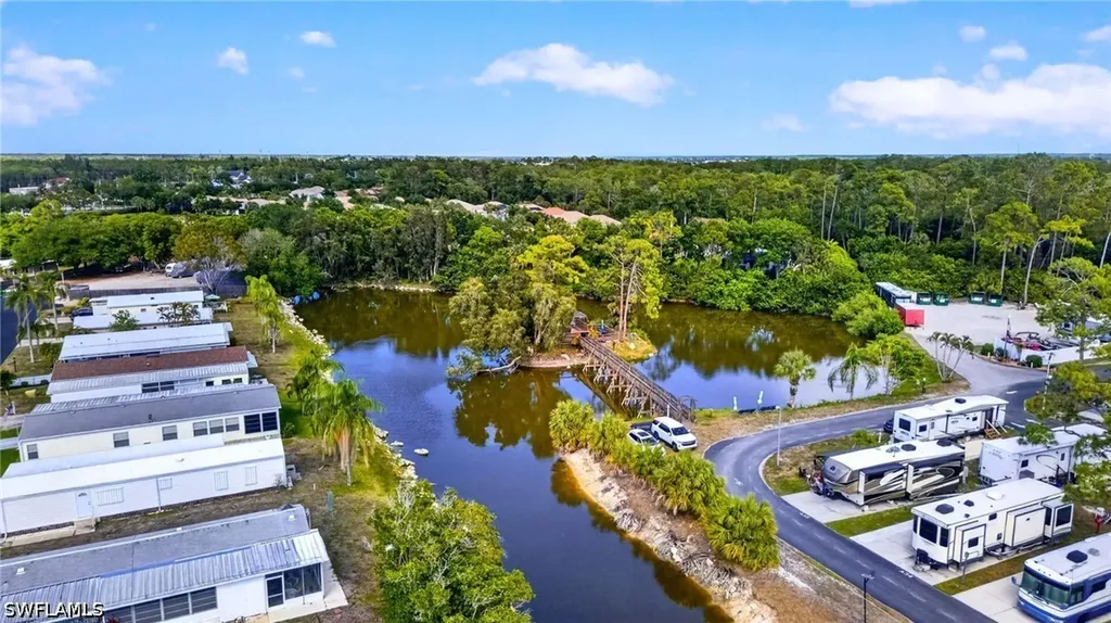 10220 Wales Loop Bonita Springs FL 34135