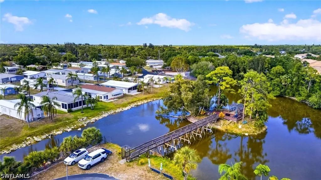 10220 Wales Loop Bonita Springs FL 34135