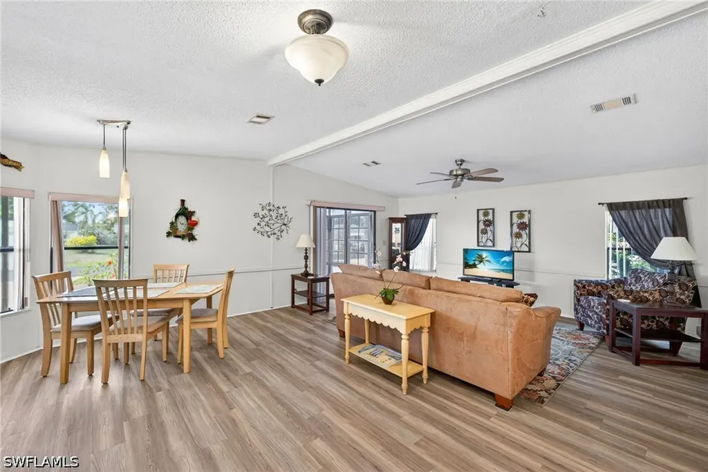 10220 Wales Loop Bonita Springs FL 34135