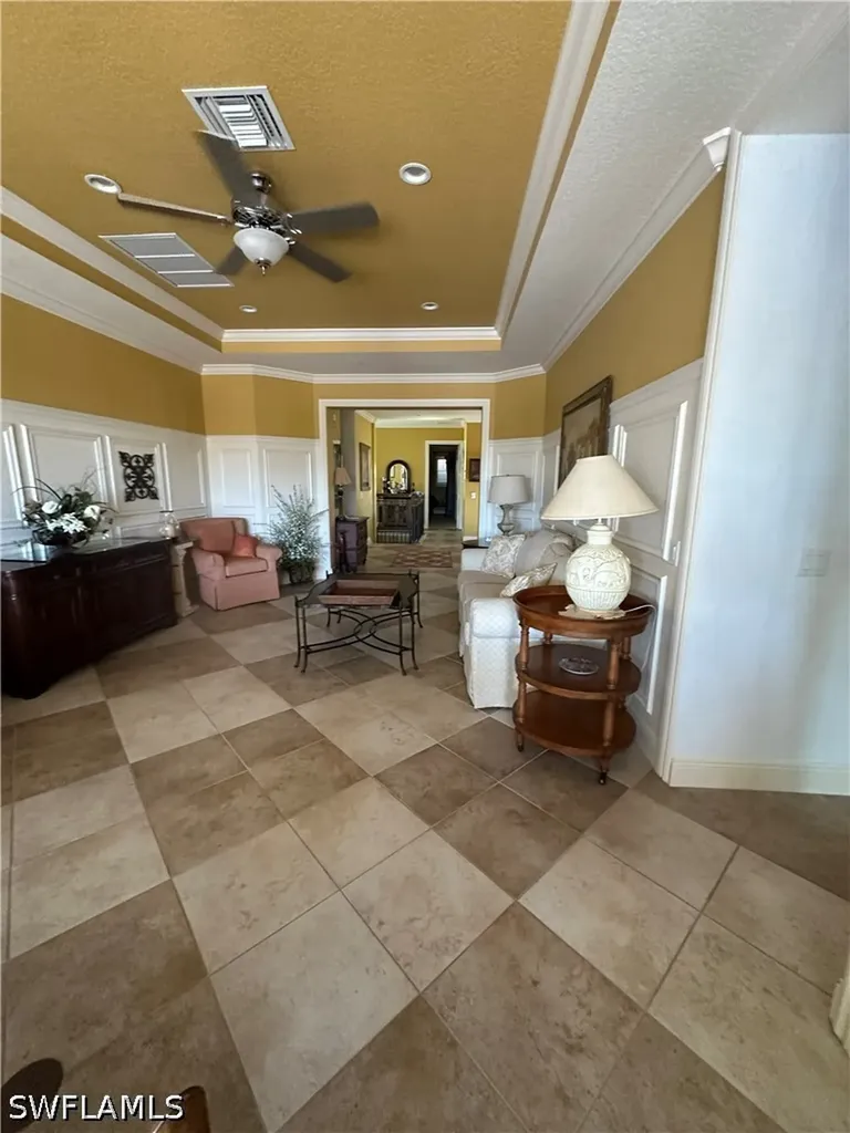 9225 Museo Circle SW Naples FL 34114